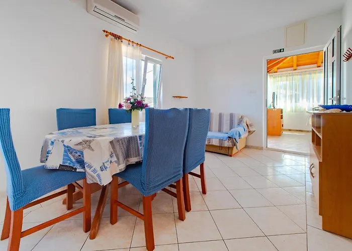 Appartement By The Sea Razanj, - 7485 Rogoznica (Sibenik-Knin)